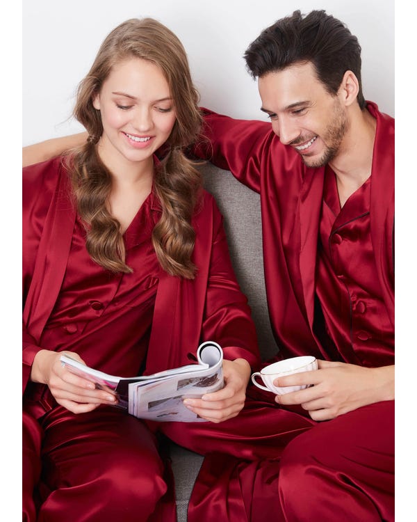 22 Momme Long Sleeve Matching Couples Robe And Pajamas Sets